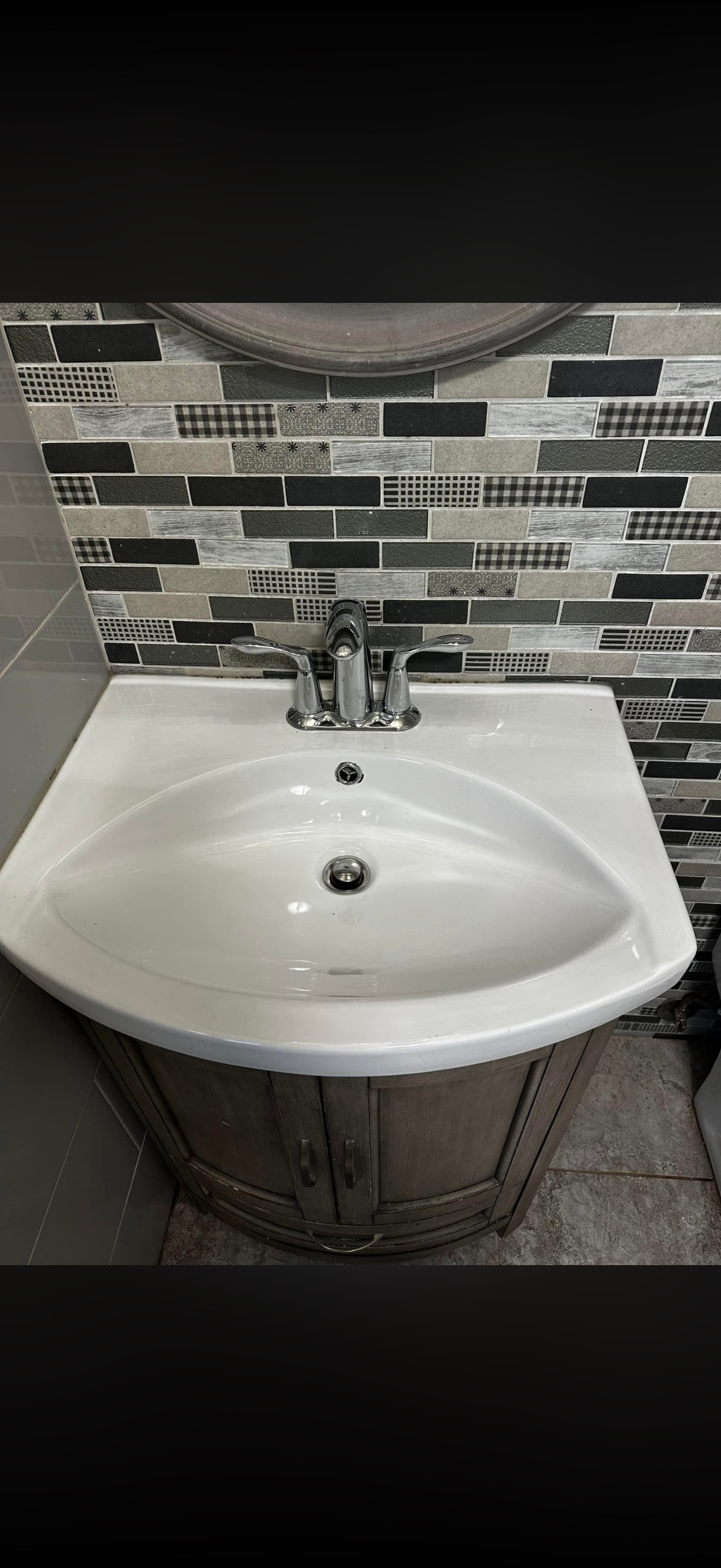 Bathroom After - Clean sink